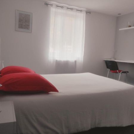 Agreable Appartement 莫尔比耶 外观 照片