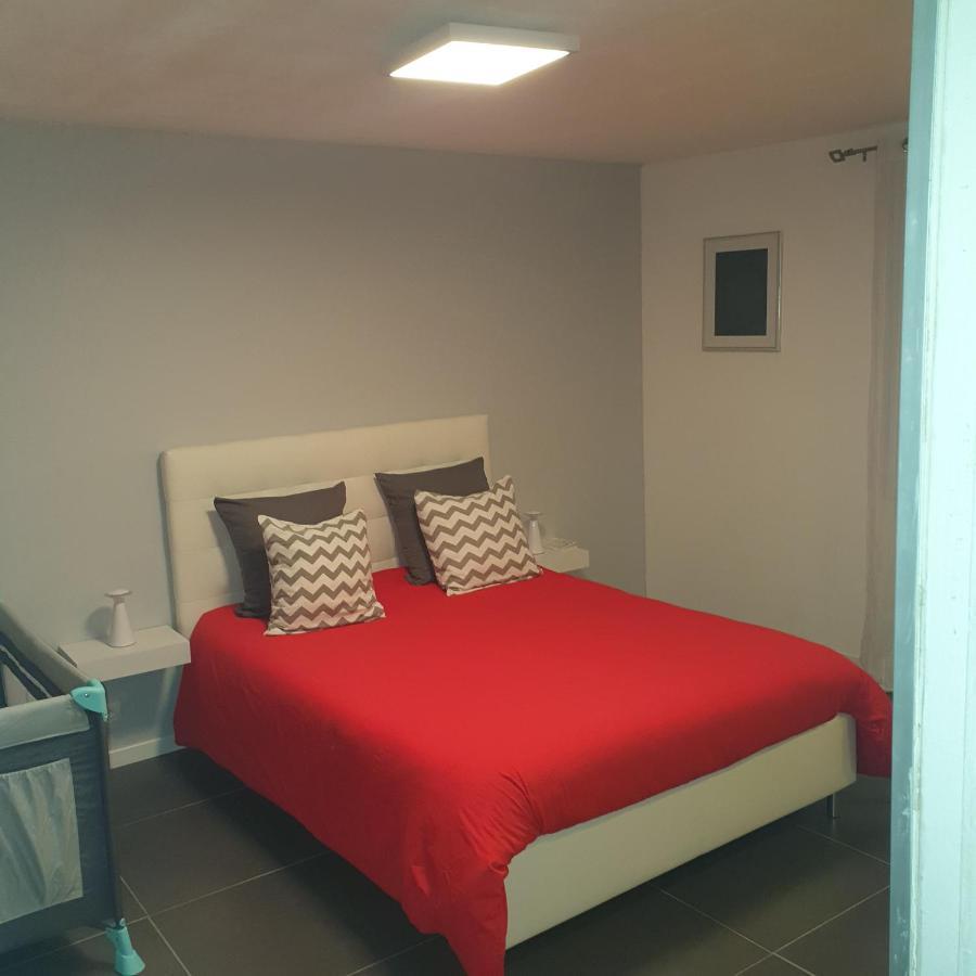 Agreable Appartement 莫尔比耶 外观 照片